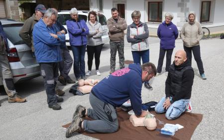Defibrilator v Lipsenju 07 Foto Ljubo Vukelič